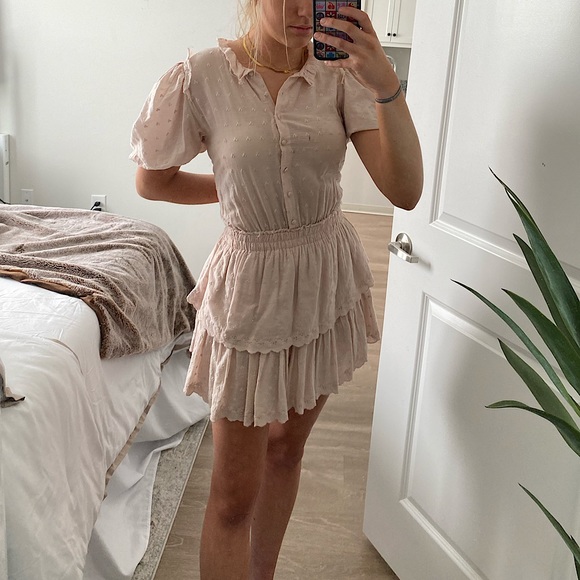 LoveShackFancy Dresses & Skirts - LOVESHACKFANCY Puff sleeve button up dress sz M